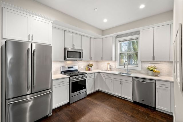 7 Langford Park 1, Boston, MA 02119