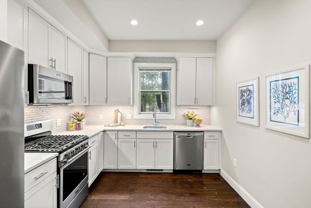 7 Langford Park 1, Boston, MA 02119