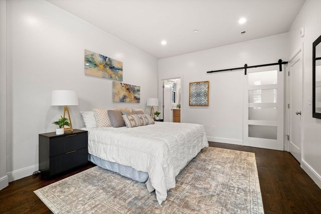 7 Langford Park 1, Boston, MA 02119