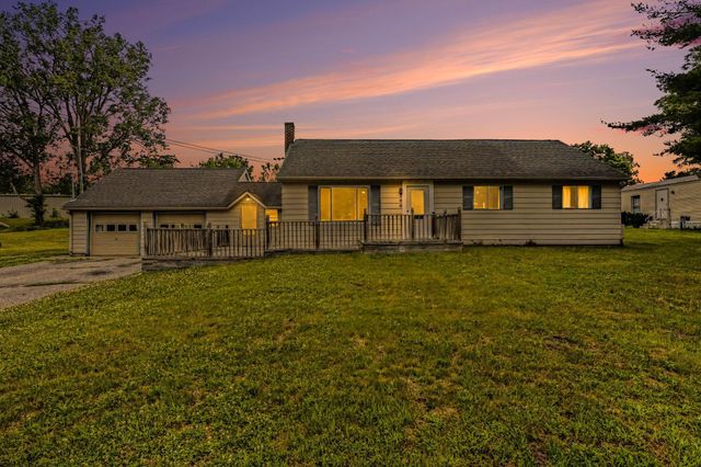 200 W Summit Street, Muir Vllg, MI 48860