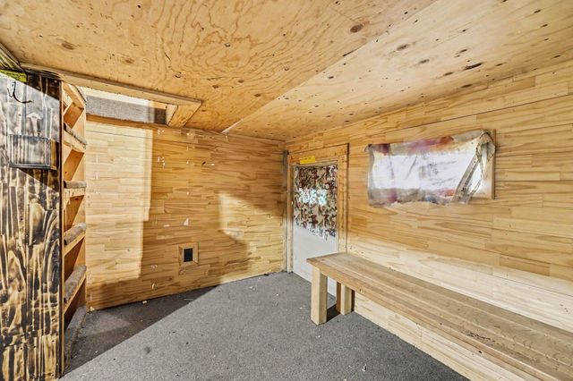 200 W Summit Street, Muir Vllg, MI 48860