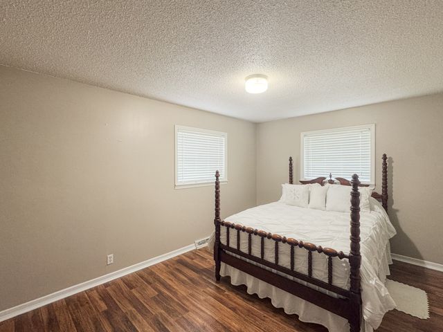 1406 Ellington Dr, Lafayette, TN 37083