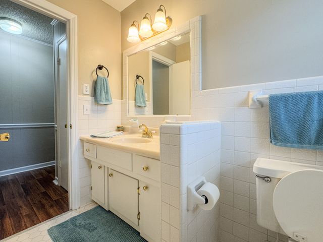 1406 Ellington Dr, Lafayette, TN 37083