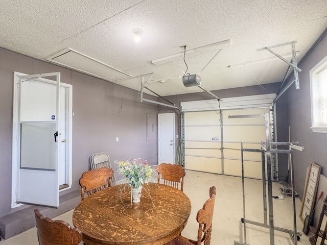 1406 Ellington Dr, Lafayette, TN 37083