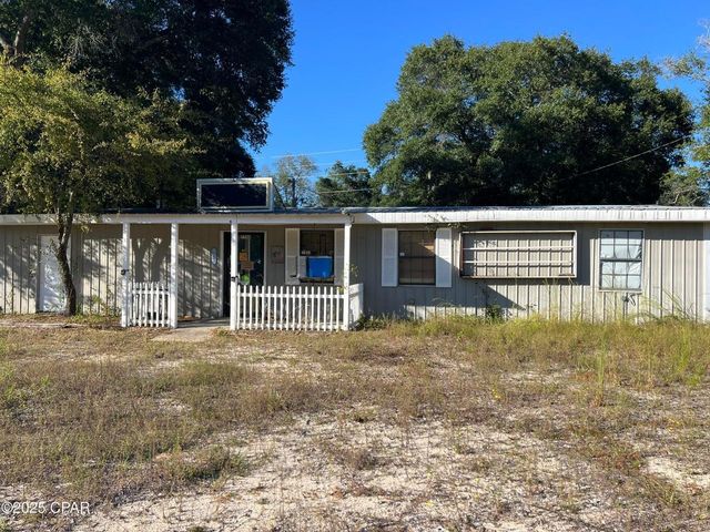 7700 US Highway 90, Defuniak Springs, FL 32433