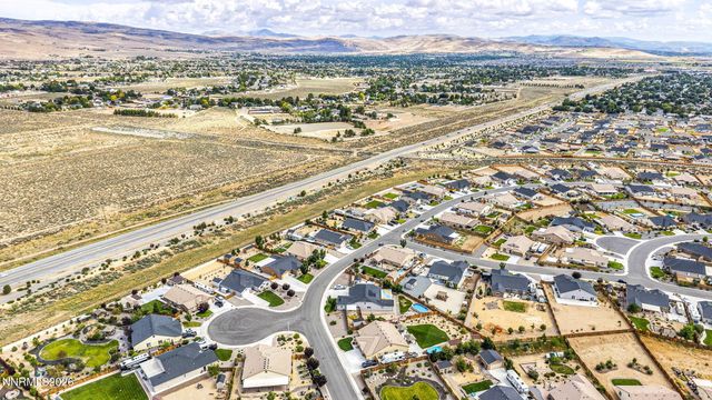742 Mallard Crest Drive, Sparks, NV 89441