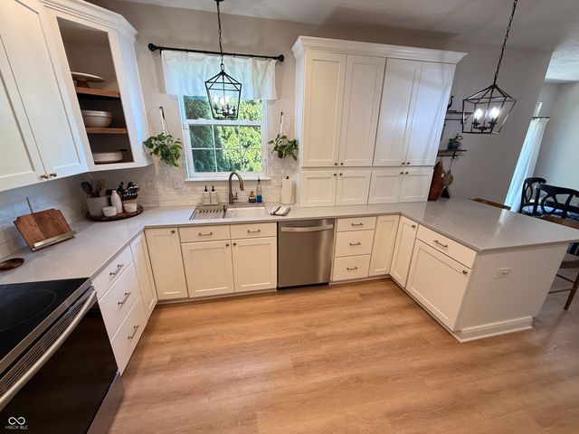 4125 Hickory Ridge Boulevard, Greenwood, IN 46143