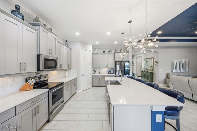 14748 Windward LN, Naples, FL 34114