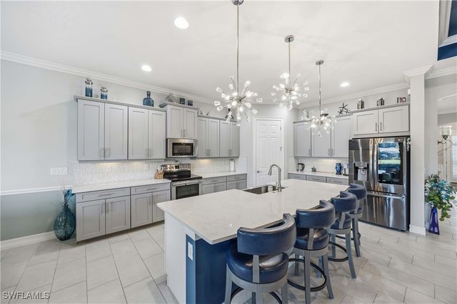 14748 Windward LN, Naples, FL 34114