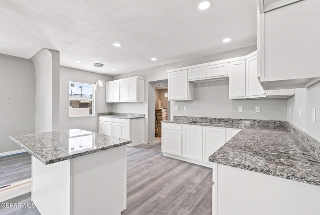 201 WOOLDRIDGE Drive, El Paso, TX 79915