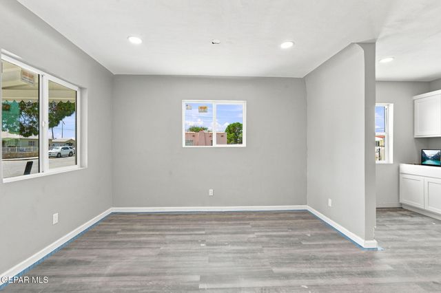 201 WOOLDRIDGE Drive, El Paso, TX 79915