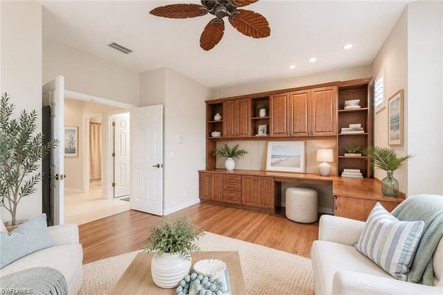 9111 Palmetto Ridge DR 201, Estero, FL 34135
