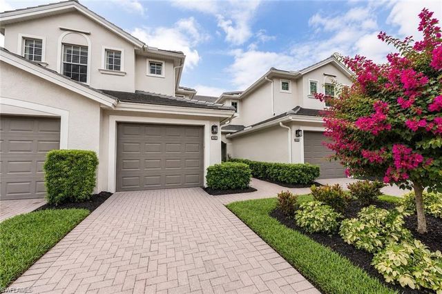 9111 Palmetto Ridge DR 201, Estero, FL 34135