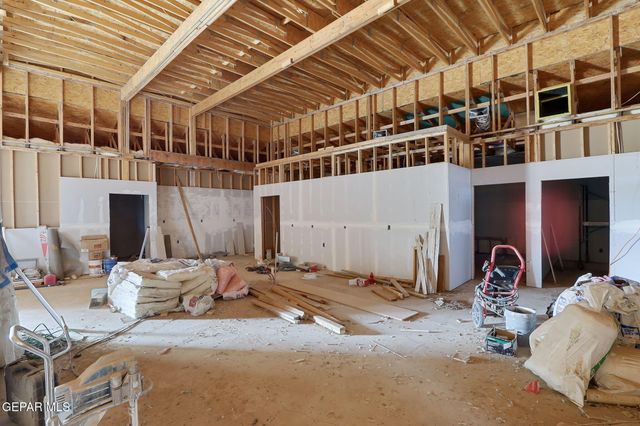 13961 Santa Fe Trail Trail, El Paso, TX 79938