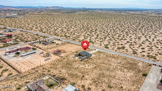 13961 Santa Fe Trail Trail, El Paso, TX 79938