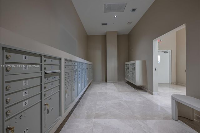 840 NE 130th Street 211, North Miami, FL 33161