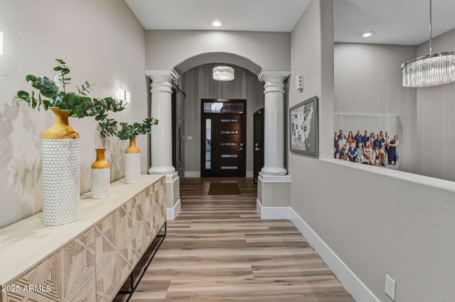 18422 N 14TH Street, Phoenix, AZ 85022