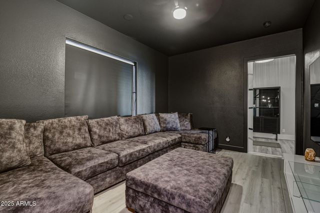 18422 N 14TH Street, Phoenix, AZ 85022