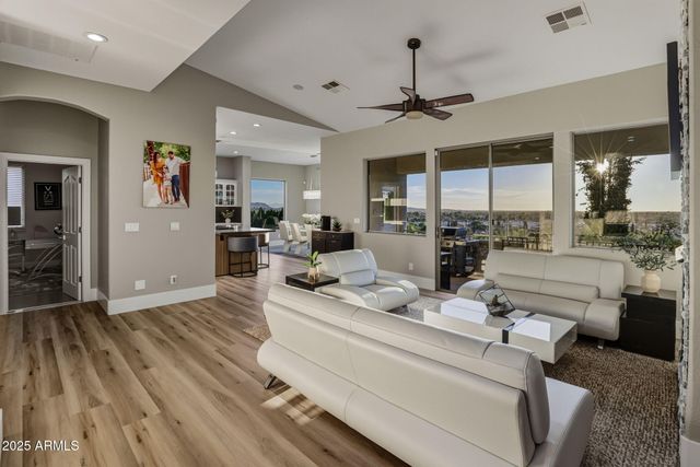 18422 N 14TH Street, Phoenix, AZ 85022