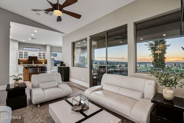 18422 N 14TH Street, Phoenix, AZ 85022