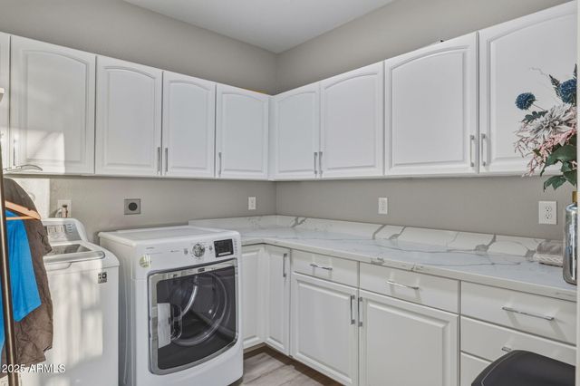 18422 N 14TH Street, Phoenix, AZ 85022