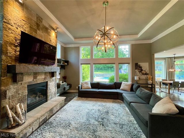 224 Hidden Glen Trail, Chardon, OH 44024