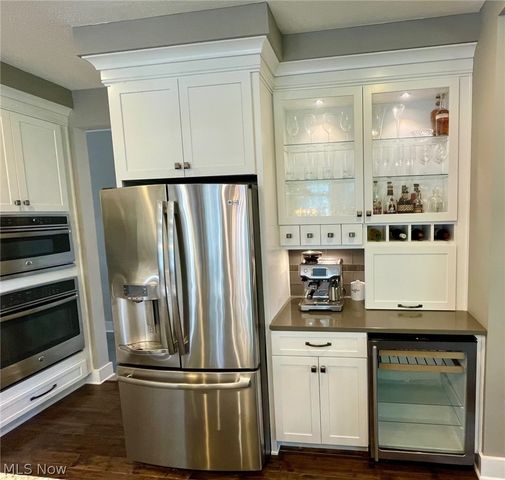 224 Hidden Glen Trail, Chardon, OH 44024