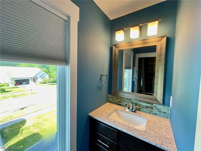 224 Hidden Glen Trail, Chardon, OH 44024