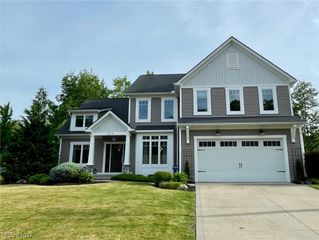 224 Hidden Glen Trail, Chardon, OH 44024