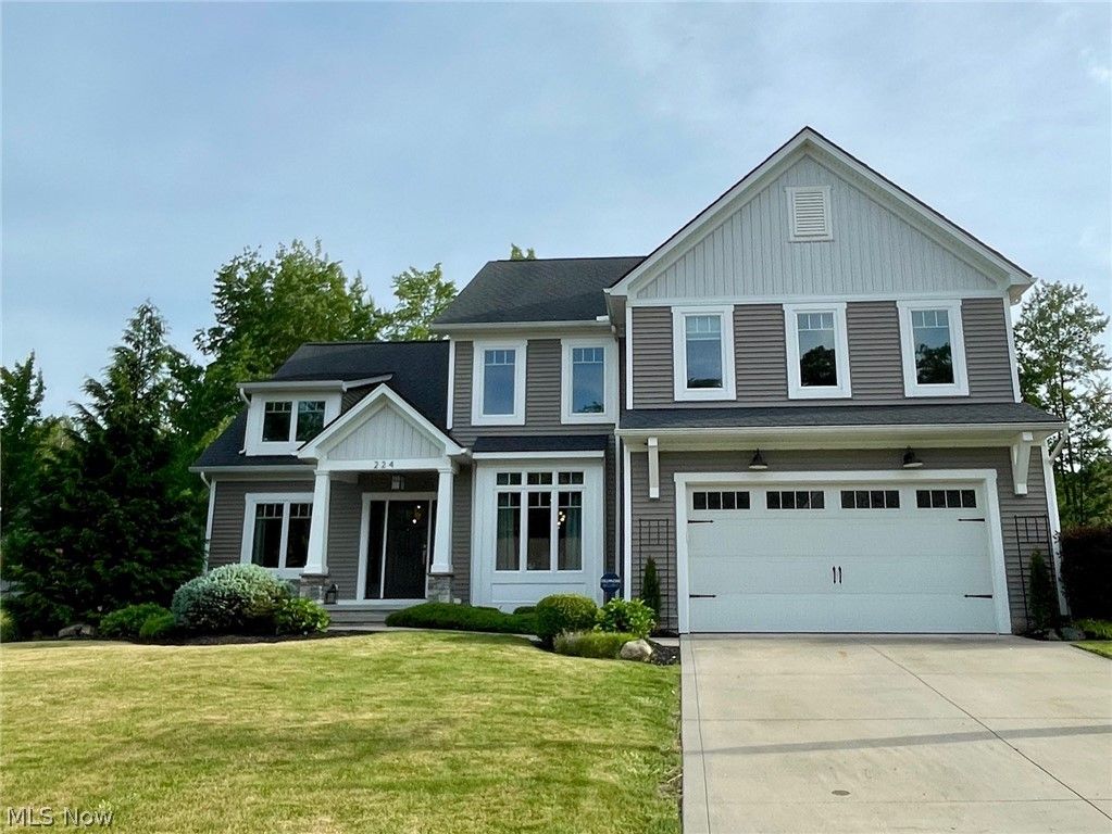 224 Hidden Glen Trail, Chardon, OH 44024
