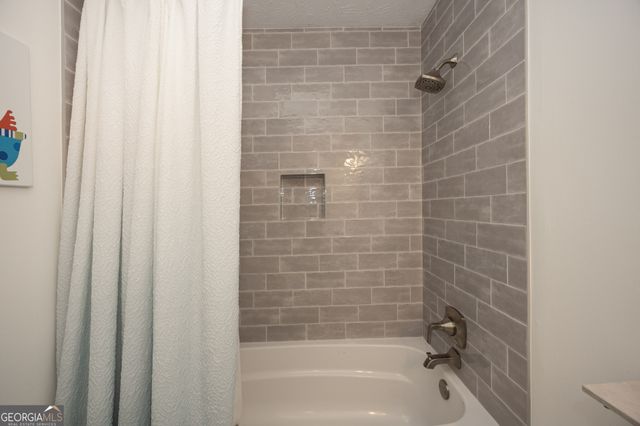 264 Claridge Curve, Peachtree City, GA 30269