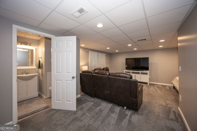 264 Claridge Curve, Peachtree City, GA 30269