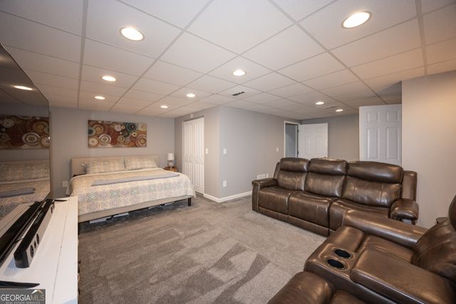 264 Claridge Curve, Peachtree City, GA 30269