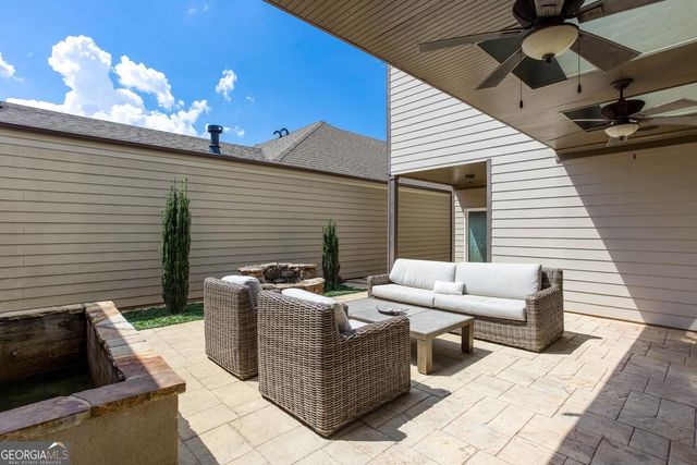 100 Batten Board Way, Woodstock, GA 30189