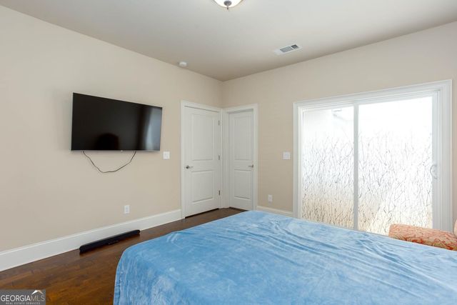 100 Batten Board Way, Woodstock, GA 30189