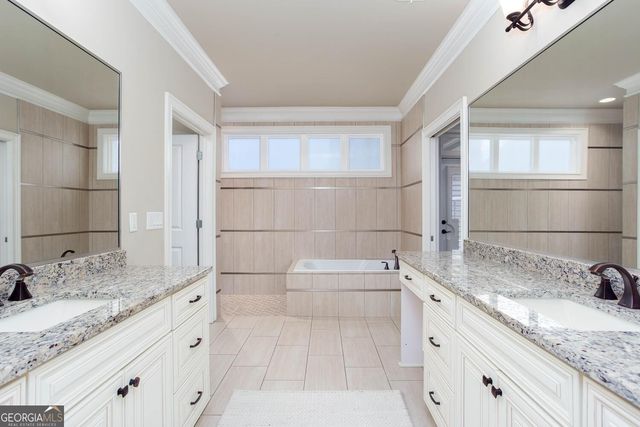 100 Batten Board Way, Woodstock, GA 30189