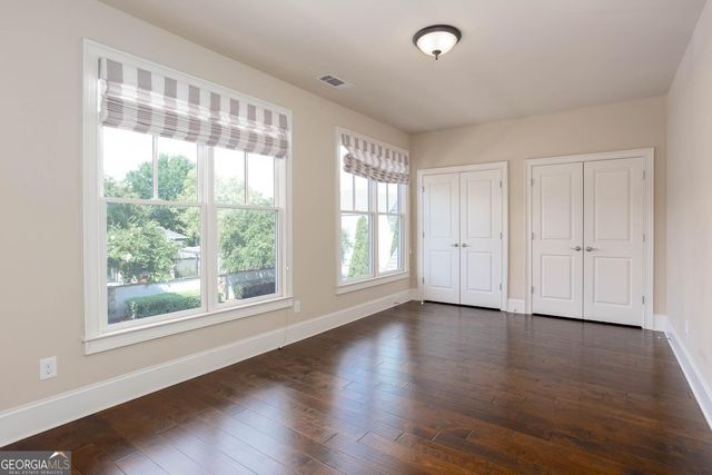 100 Batten Board Way, Woodstock, GA 30189