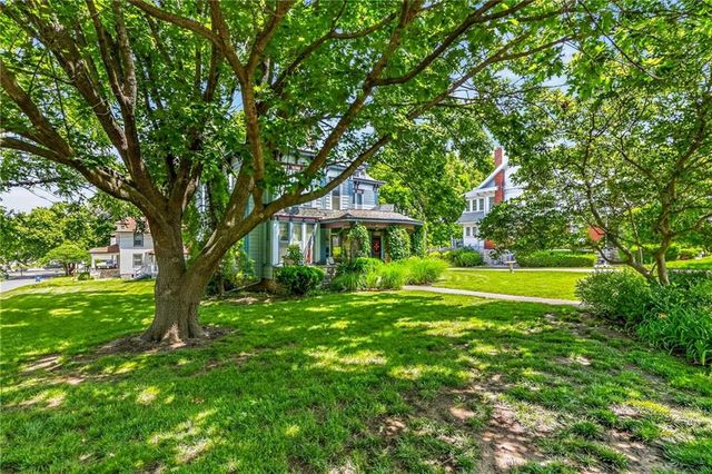 406 E Arthur Street, Liberty, MO 64068
