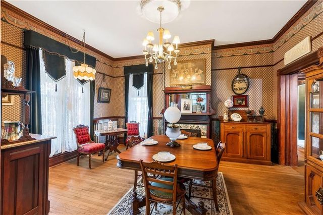406 E Arthur Street, Liberty, MO 64068