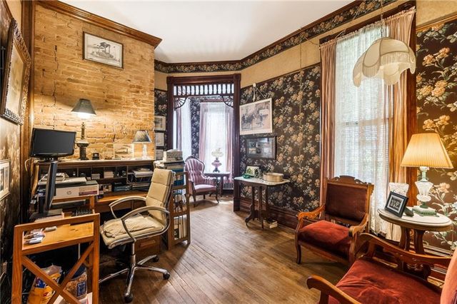 406 E Arthur Street, Liberty, MO 64068