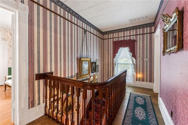 406 E Arthur Street, Liberty, MO 64068