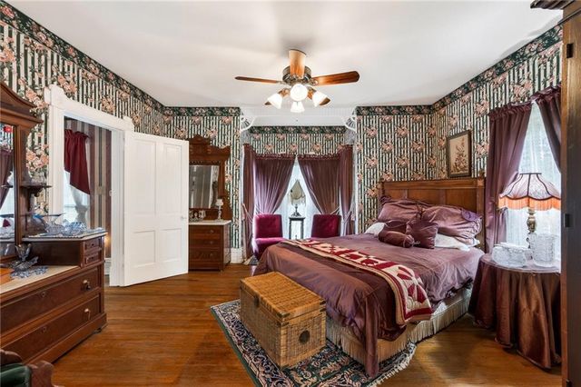 406 E Arthur Street, Liberty, MO 64068