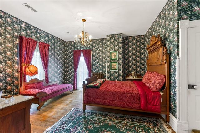406 E Arthur Street, Liberty, MO 64068