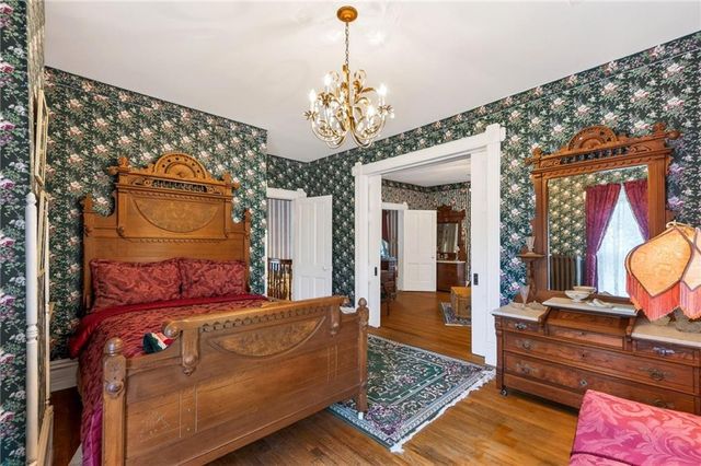 406 E Arthur Street, Liberty, MO 64068