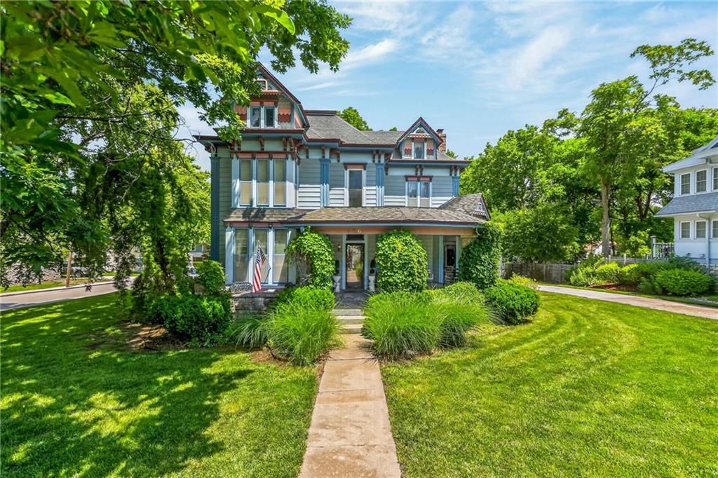 406 E Arthur Street, Liberty, MO 64068