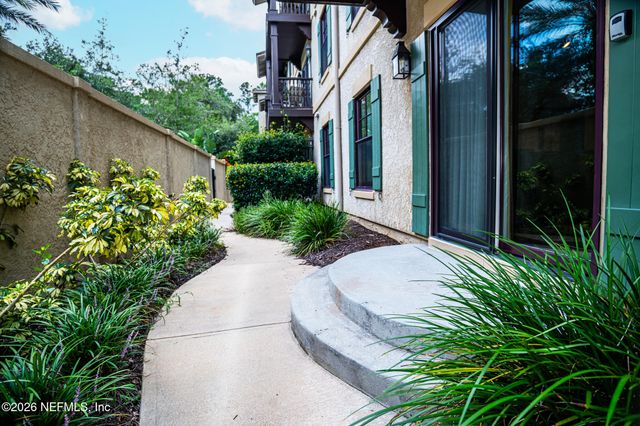 955 REGISTRY Boulevard 107, St. Augustine, FL 32092