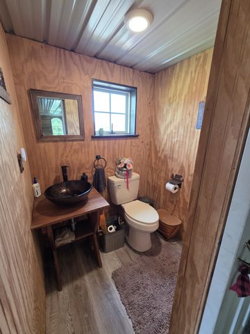 6339 Dickens Hill Rd, Bradyville, TN 37026