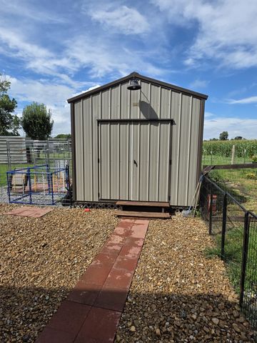 6339 Dickens Hill Rd, Bradyville, TN 37026