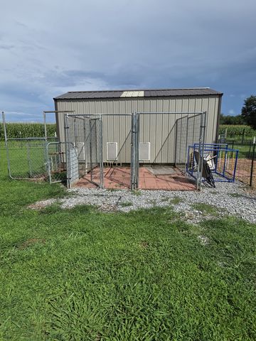 6339 Dickens Hill Rd, Bradyville, TN 37026