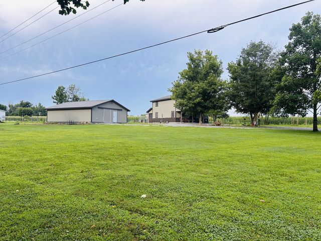 6339 Dickens Hill Rd, Bradyville, TN 37026